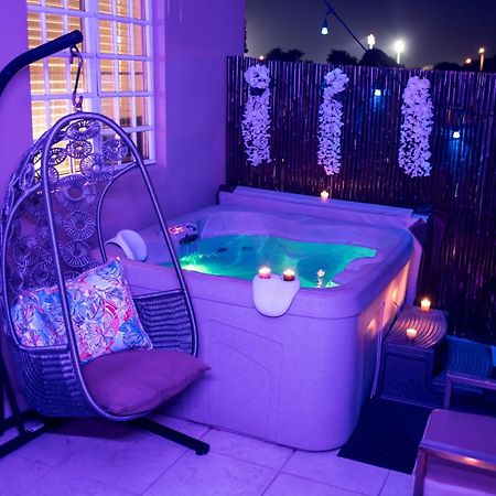Ferienwohnung Private Jacuzzi Oasis With Mountain Views And Free Parking Ponce Exterior foto