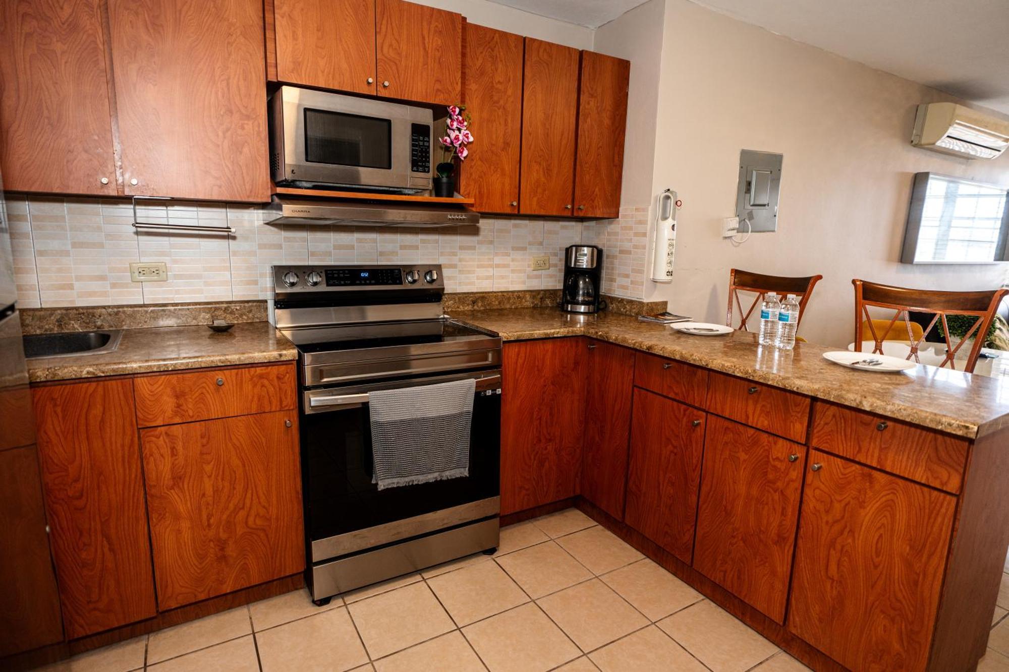 Ferienwohnung Private Jacuzzi Oasis With Mountain Views And Free Parking Ponce Exterior foto