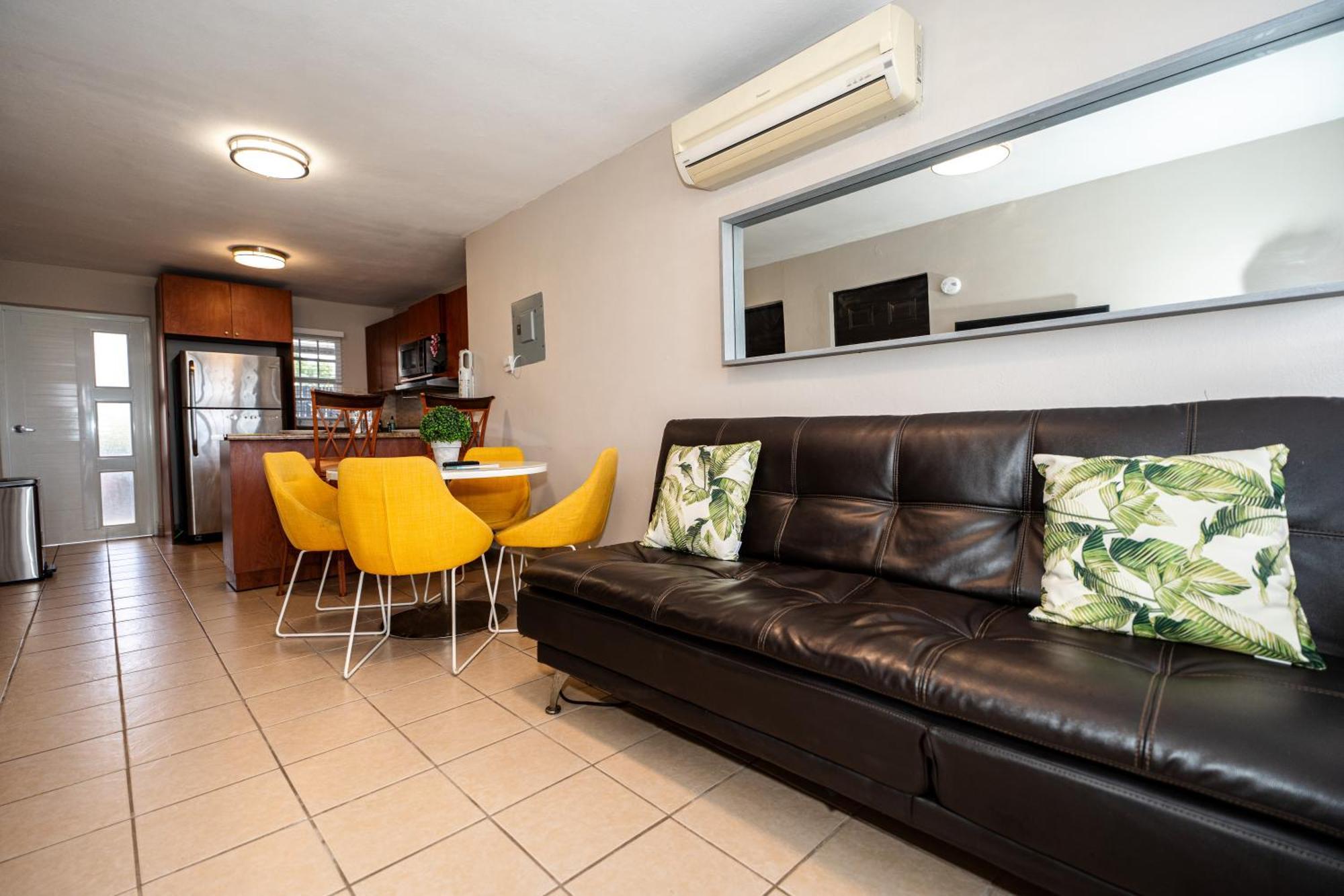 Ferienwohnung Private Jacuzzi Oasis With Mountain Views And Free Parking Ponce Exterior foto